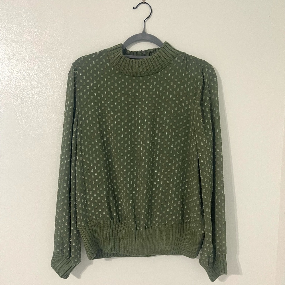 DR2 Robin Swiss-Dot Mock-Neck Blouse